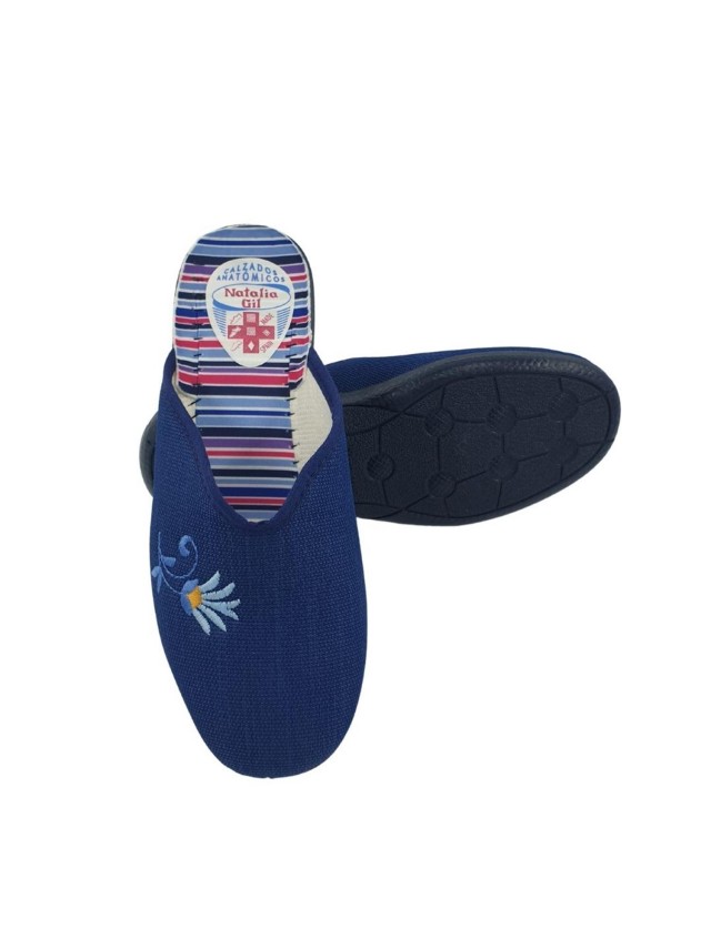 Zapatilla mujer bordado natalia...