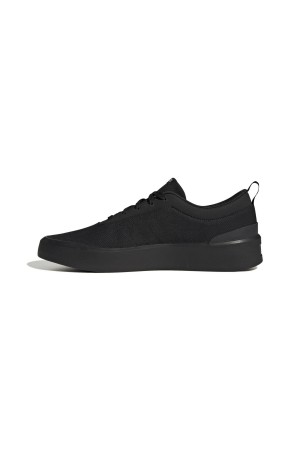 Deportivos Hombre Adidas Futurevulc negro Gw4098
