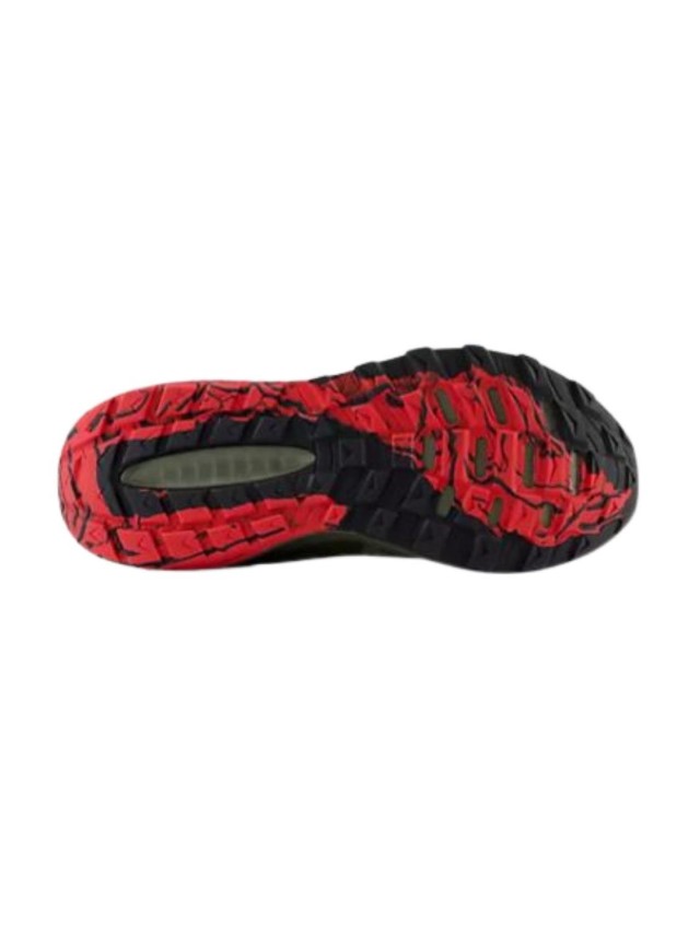 Deportivo trekking hombre new balance...