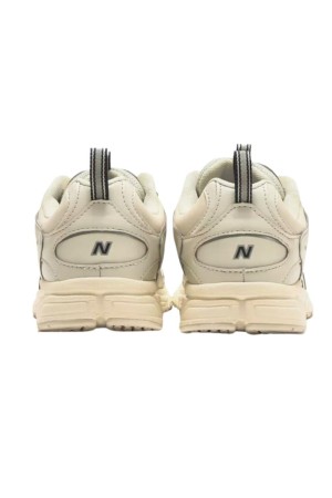 deportivos fitness new balance beige ml408q
