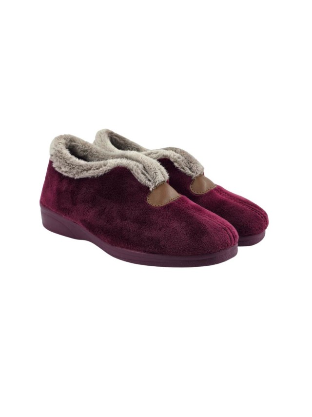 Zapatillas Cerradas Mujer Alcalde...