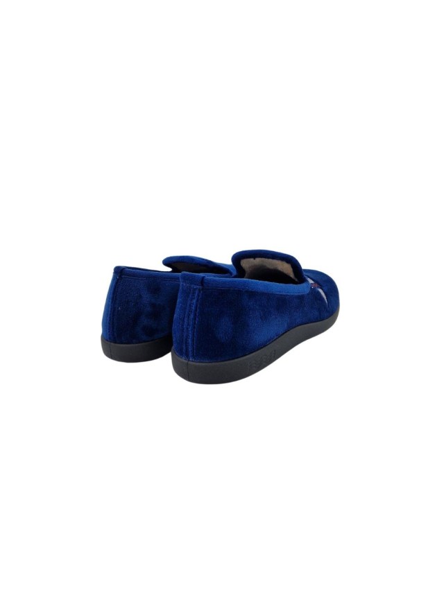 ZAPATILLA CERRADA BORDADO