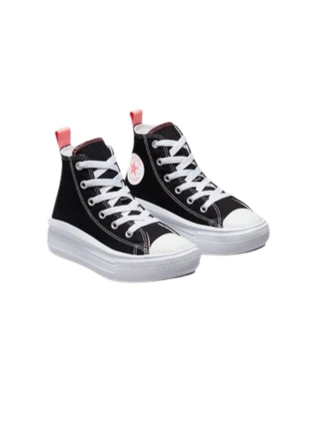 CHUCK TAYLOR ALL STAR MOVE