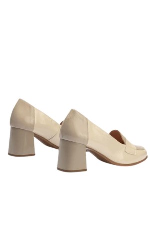 mocasines pitillos crema-piedra 10490