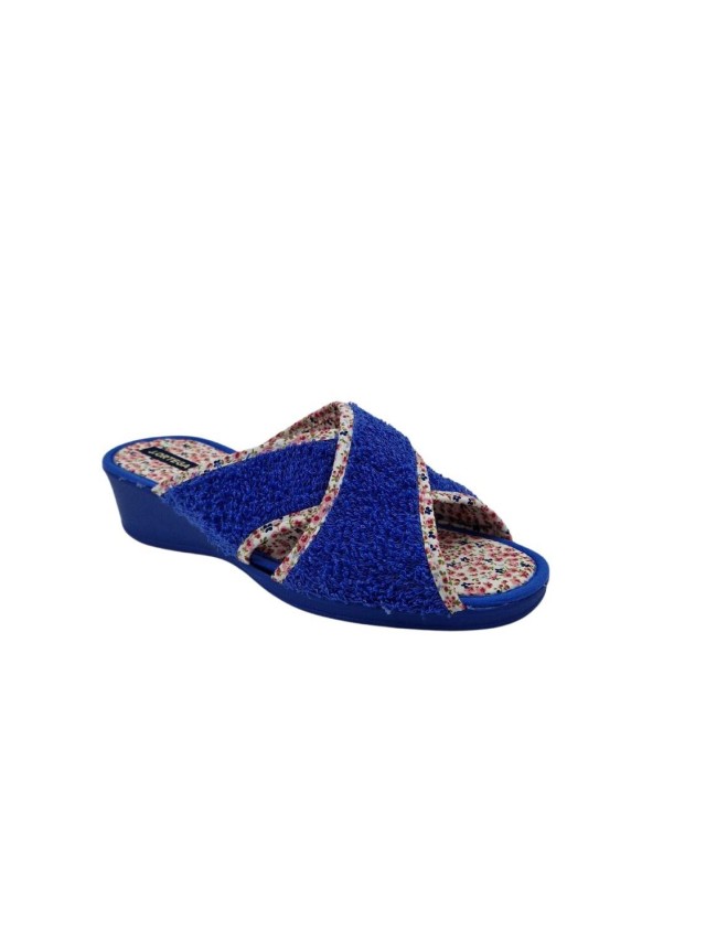 zapatillas con cuña pinturines varios...