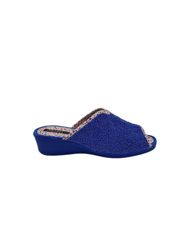zapatillas con cuña pinturines varios...