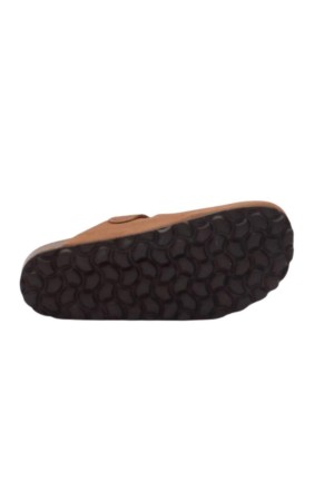 zuecos penta 15767 MARRON
