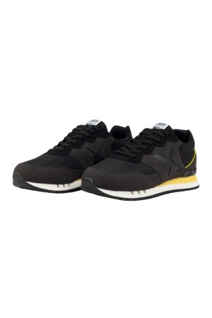 deportivos tallas grandes munich negro-amarillo 4150264