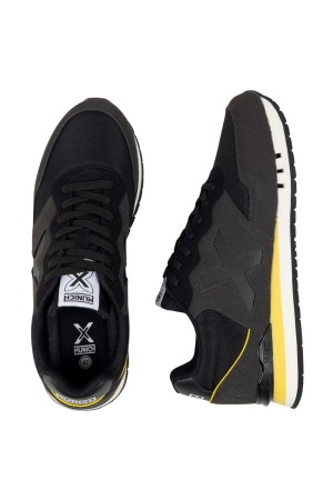 deportivos tallas grandes munich negro-amarillo 4150264