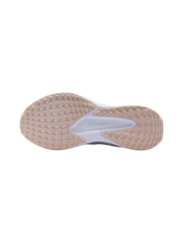 deportivos running nike quest 6...
