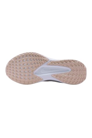 deportivos running nike quest 6 blanco-naranja fs6034-108