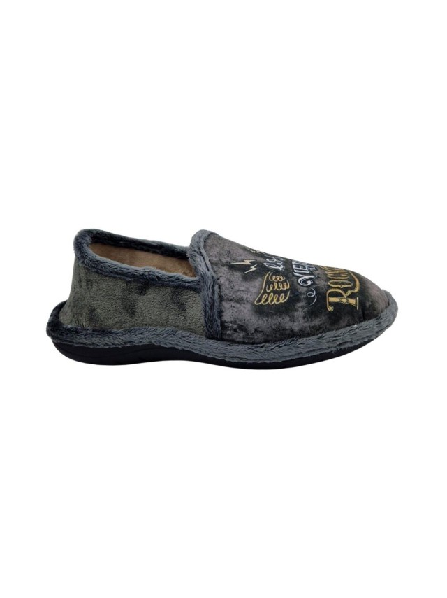 zapatillas cerradas bruma negro 250.08