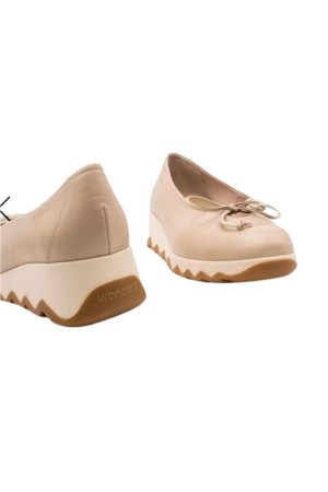 zapatos cuña wonders sauvag beige c-7621
