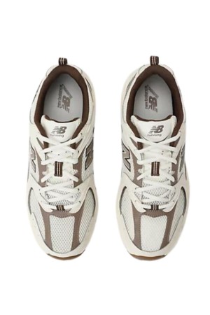 deportivos running new balance beig-marron mr530asm