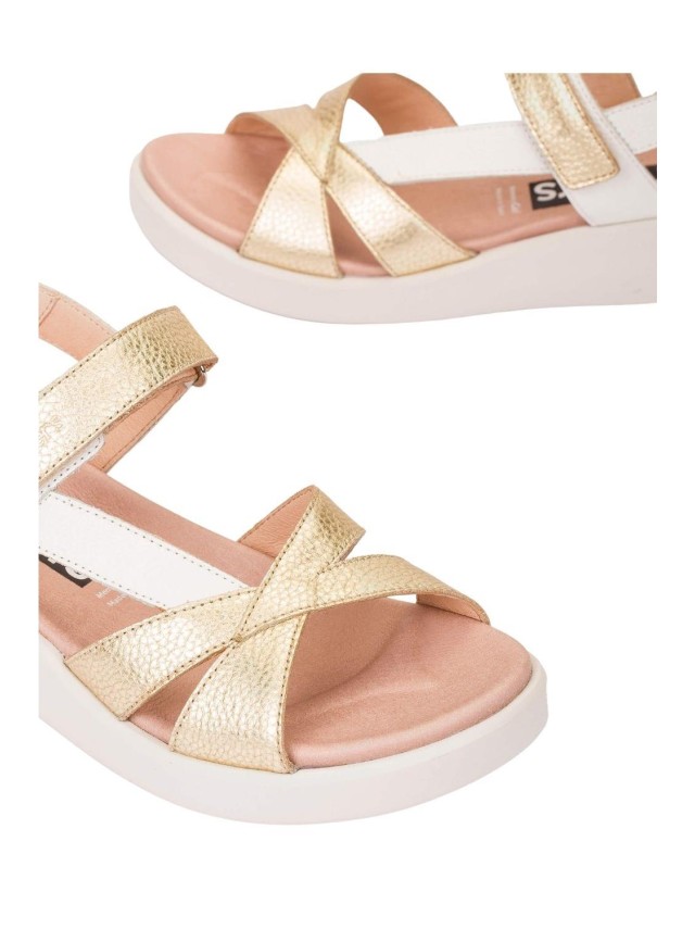 sandalias cuña wonders platino c-6552