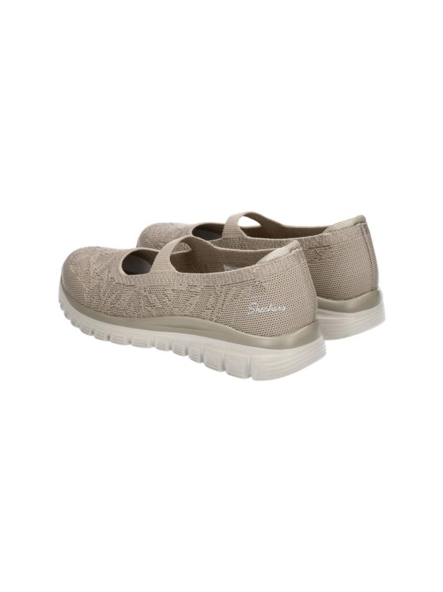 merceditas skechers gracefull taupe...