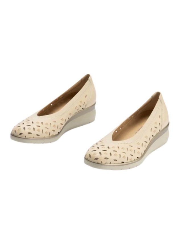 zapatos de salon pitillos crema 11070