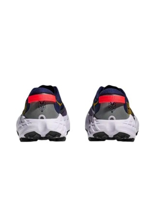 deportivos running hoka speedgoat 7 morado 1171929bms