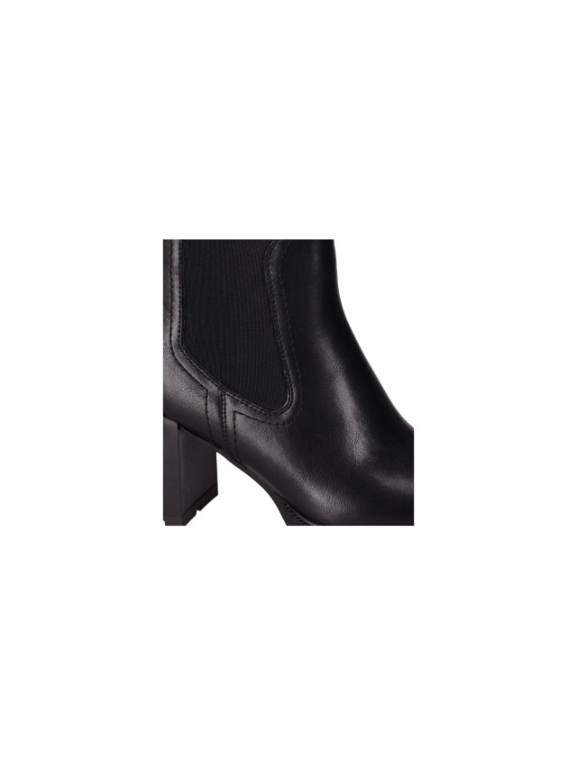 Botines Chika10 Señora Negro Aviles...